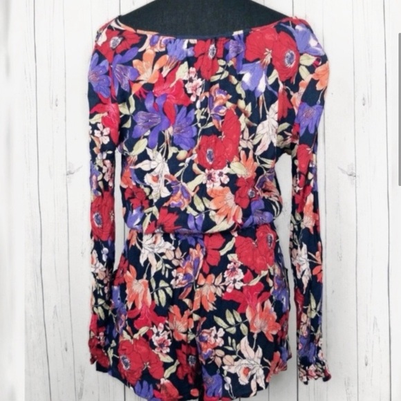 🌹BAND OF GYPSIES OPEN FRONT ROMPER FLORAL PATTERN - Picture 3 of 8